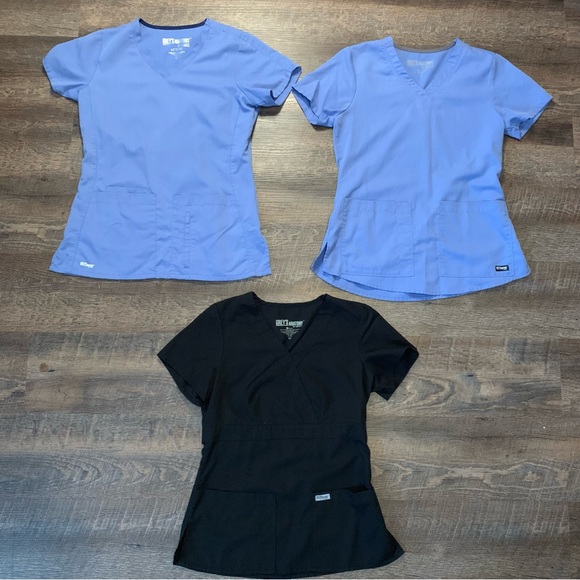 Grey’s Anatomy by Barco 3 Scrub Tops Bundle Size XS - Picture 2 of 12